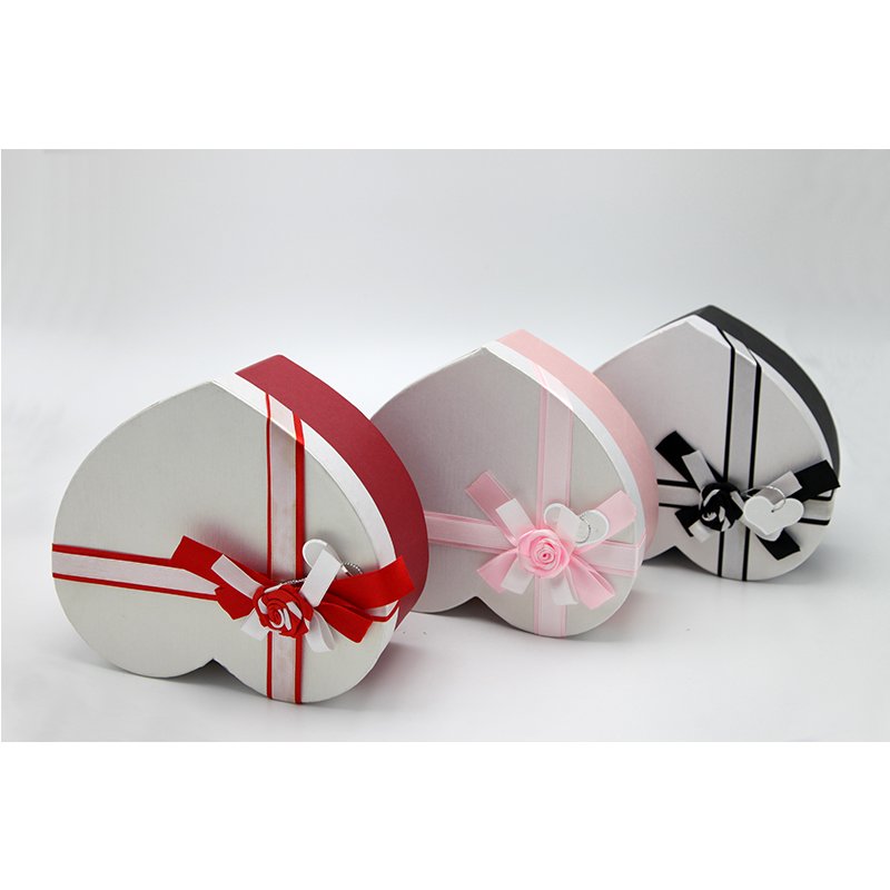 heart shape gift packaging box